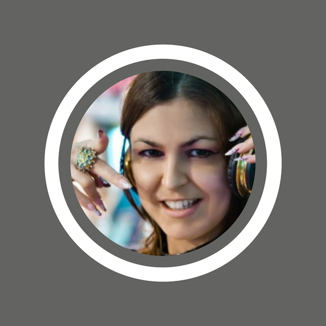 Chiara – Model (ENG: 11/04/2013)