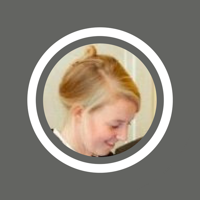 Julie De Blick – Le Plaza Brussels (ENG: 06/11/2014)