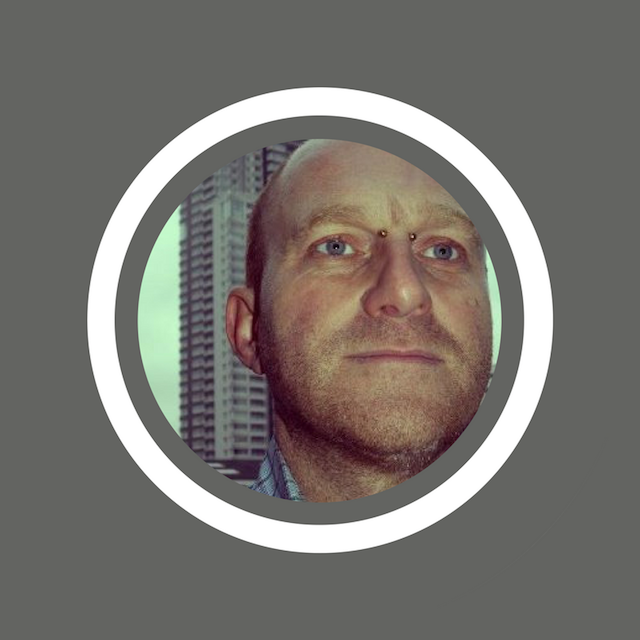 Christophe Devriendt – Muziek journalist (NL: 23/04/2015)