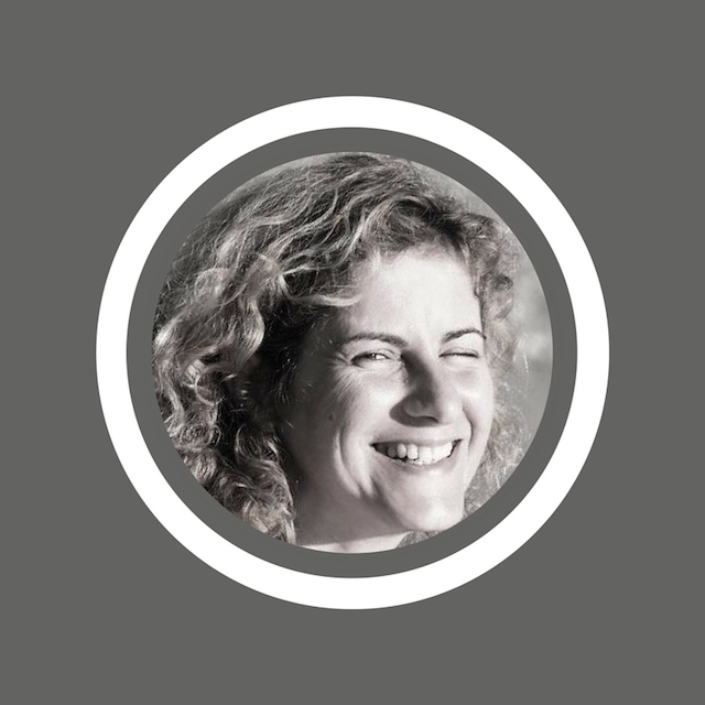 Daphné Hirschfeld – zen’to (FR: 17/11/2016)